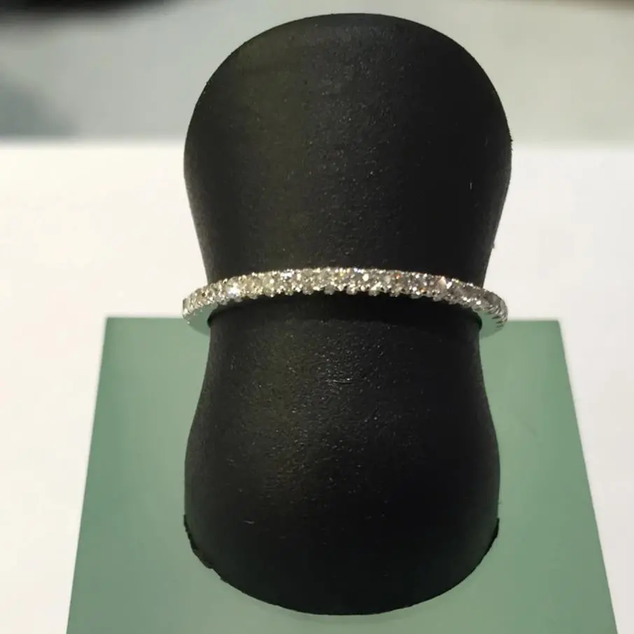 18K White Gold Diamond Eternity Band 1