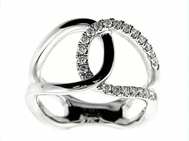 14K White Gold Interlocking Circle Diamond Fashion Ring 1