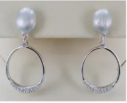 14K White Gold  Oval Dangle Earrings With Diamonds 1