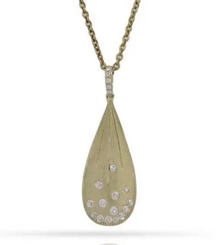 14K Yellow Gold Pendant With Diamonds 1