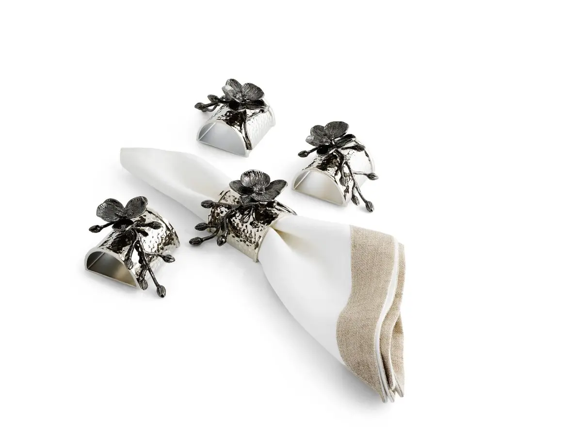 Black Orchid Napkin Ring Set 1