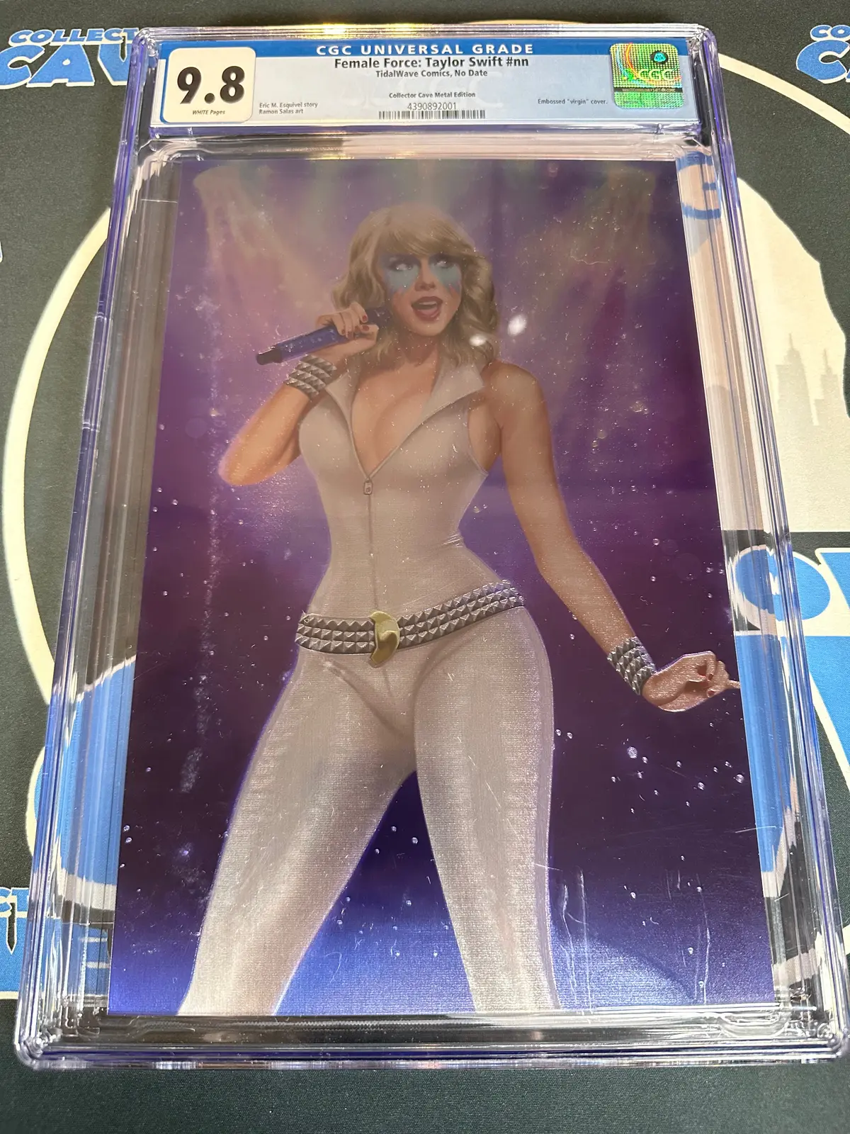 Female Force Taylor Swift (Dazzler) Karych Metal 1/10 Var Cgc 9.8 1