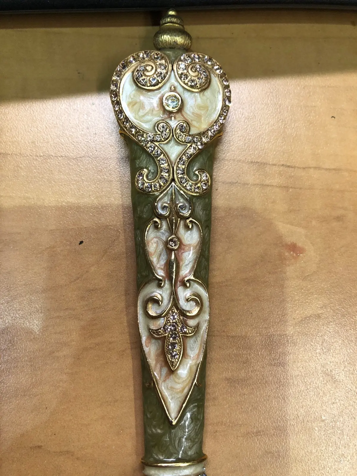 Royal Challah Knife By Quest 1