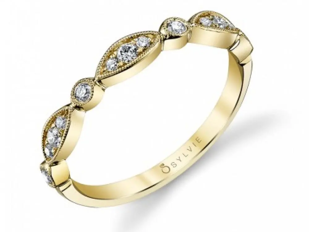 14K Yellow Gold Vintage Inspired Milgrain Diamond Band 1
