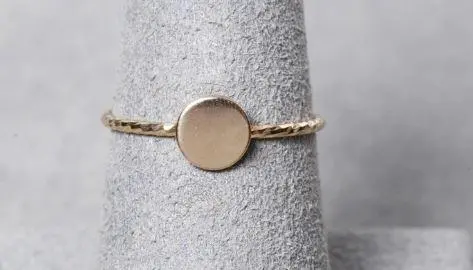 14K Yellow Gold Disc Ring Fashion Ring 1
