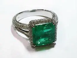 18K White Gold Square Emerald And  Diamond Ring 1