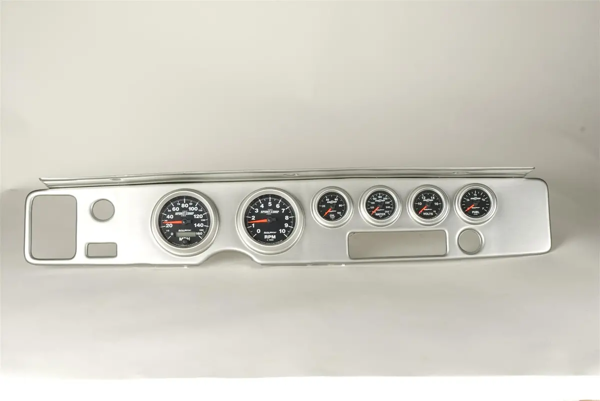 Classic Thunder Road Instrument Panel With Autometer Gauges – Model 410700912 1